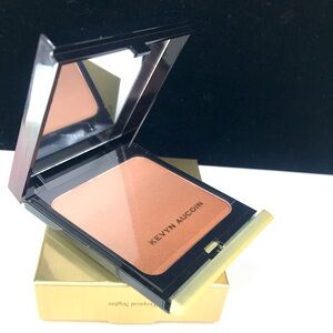 The celestial BRONZING VEIL by Kevyn Aucoin o.34 oz - Tropical Nights